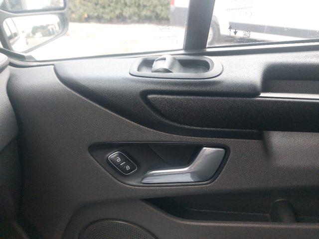 FORD Transit Custom 300 2.0 EcoBlue Hybrid 130 PL Furgone Trend