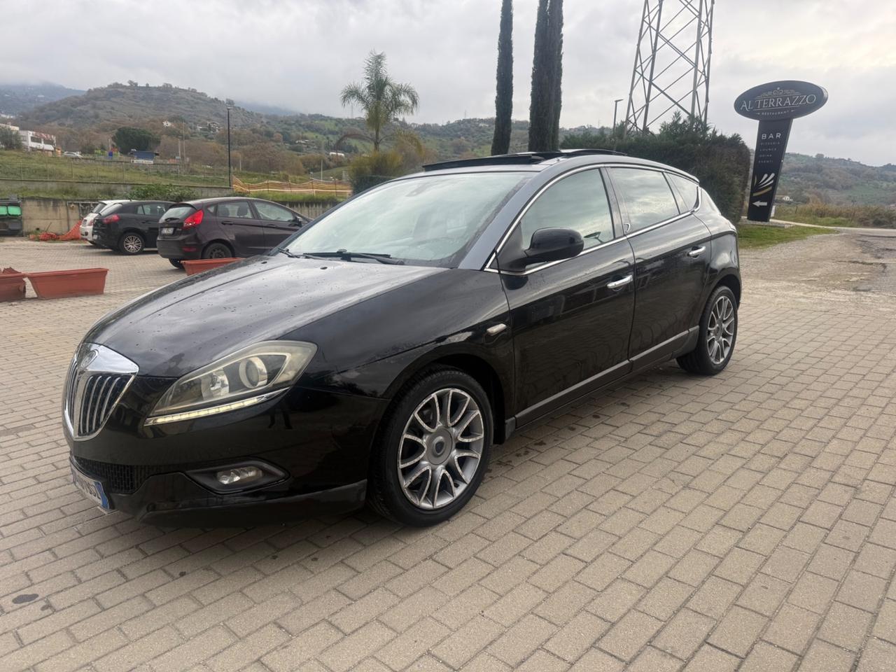 Lancia Delta 1.6 MJT DPF Platino