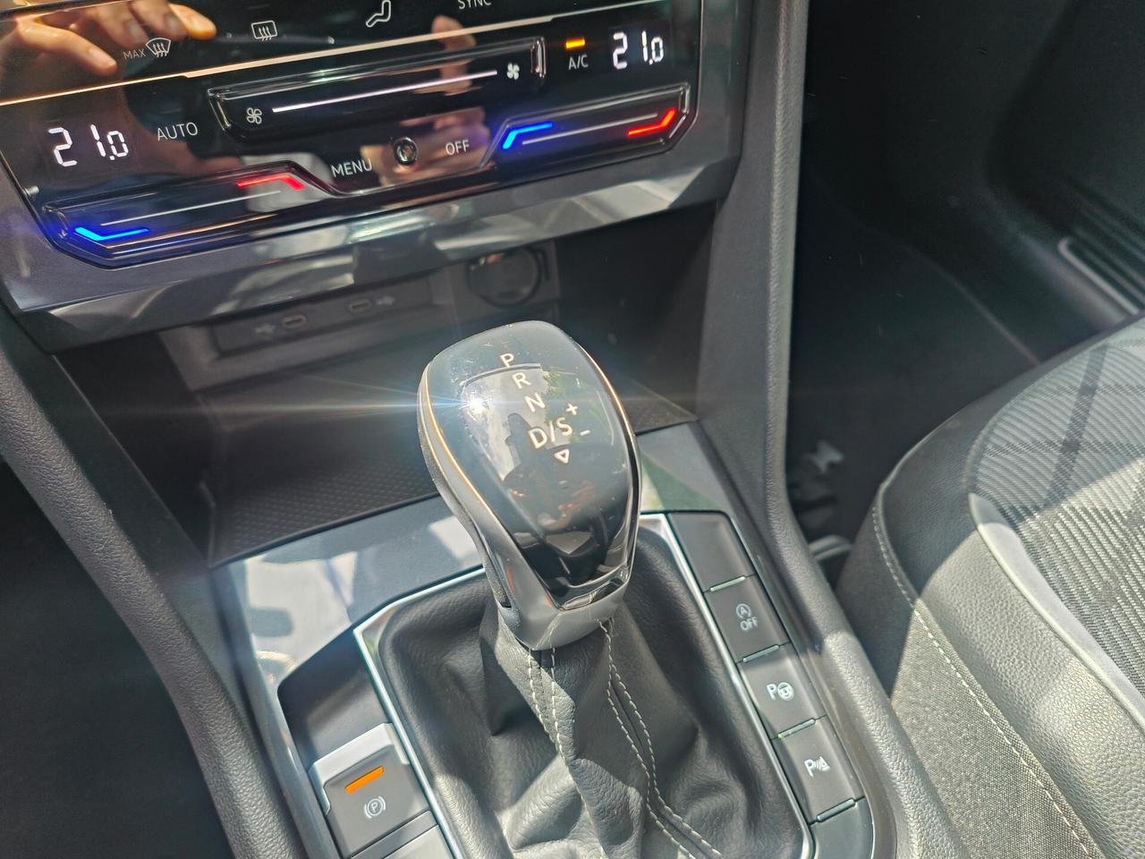 Volkswagen Tiguan 2.0 TDI 150 CV SCR DSG R-Line