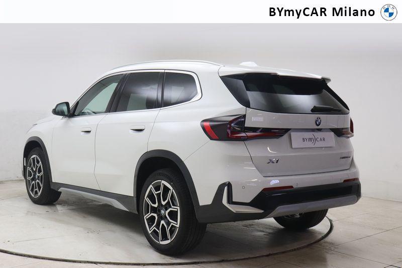 BMW X1 18 d X-Line sDrive DCT
