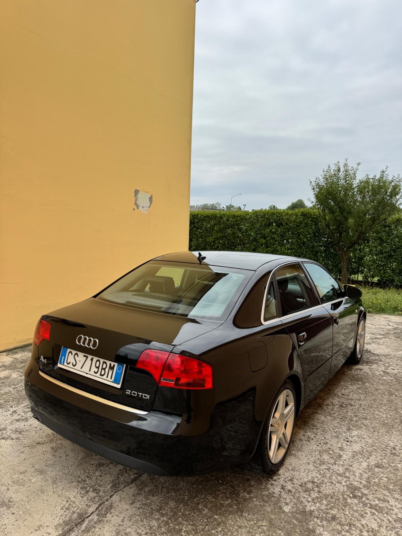 Audi A4 1.9 TDI/130 CV cat