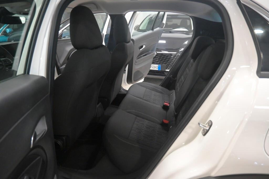 FIAT 600 1.2 HYBRID 145CV DCT MHEV POP ( FARI LED - COCKPIT - CRUISE - MIRROR - SENSORI POST. - CERCHI 17 )