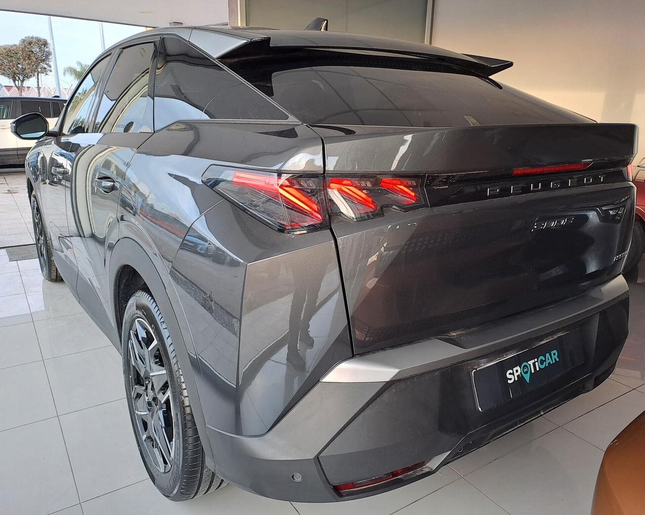 Peugeot 3008 Hybrid 145 CV-DCS6 GT 2025 km 10820