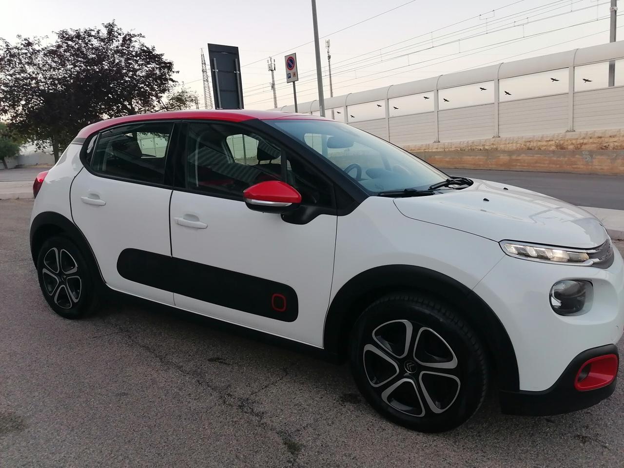 Citroen C3 1.2 benzina Shine NEOPATENTATI 2019