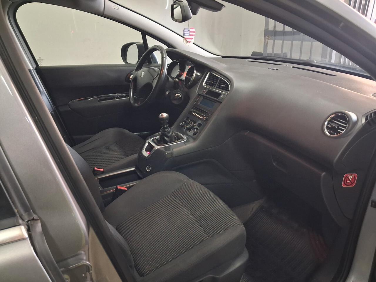 Peugeot 5008 1.6 hdi unico prop 7 posti 2015