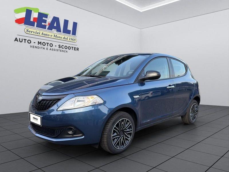 Lancia Ypsilon Ypsilon 5p 1.0 hybrid 70cv 6m Silver Plus