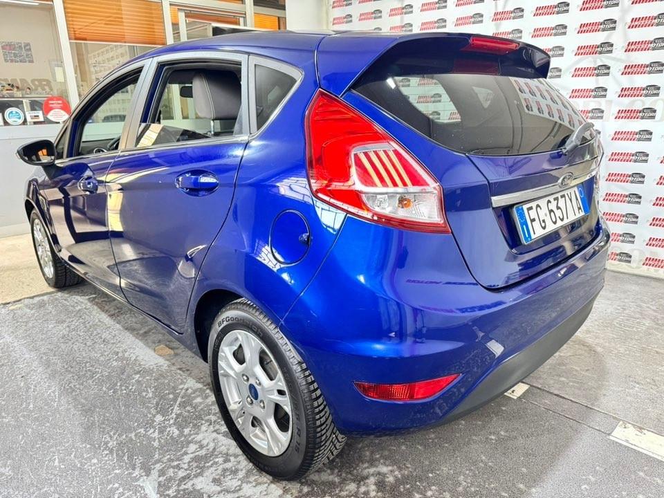 Ford Fiesta 1.5 TDCi 75CV 5 porte Titanium
