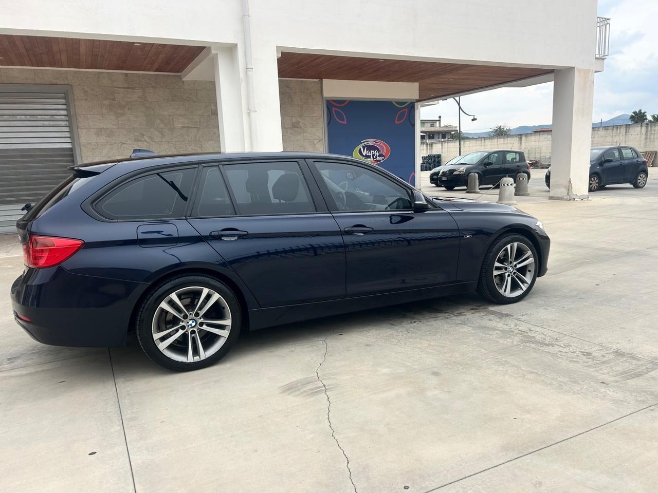 Bmw 320 320d xDrive Touring Msport