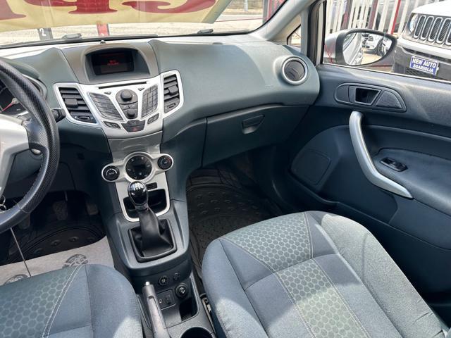 FORD Fiesta 1.4 5 porte Bz.- GPL Titanium