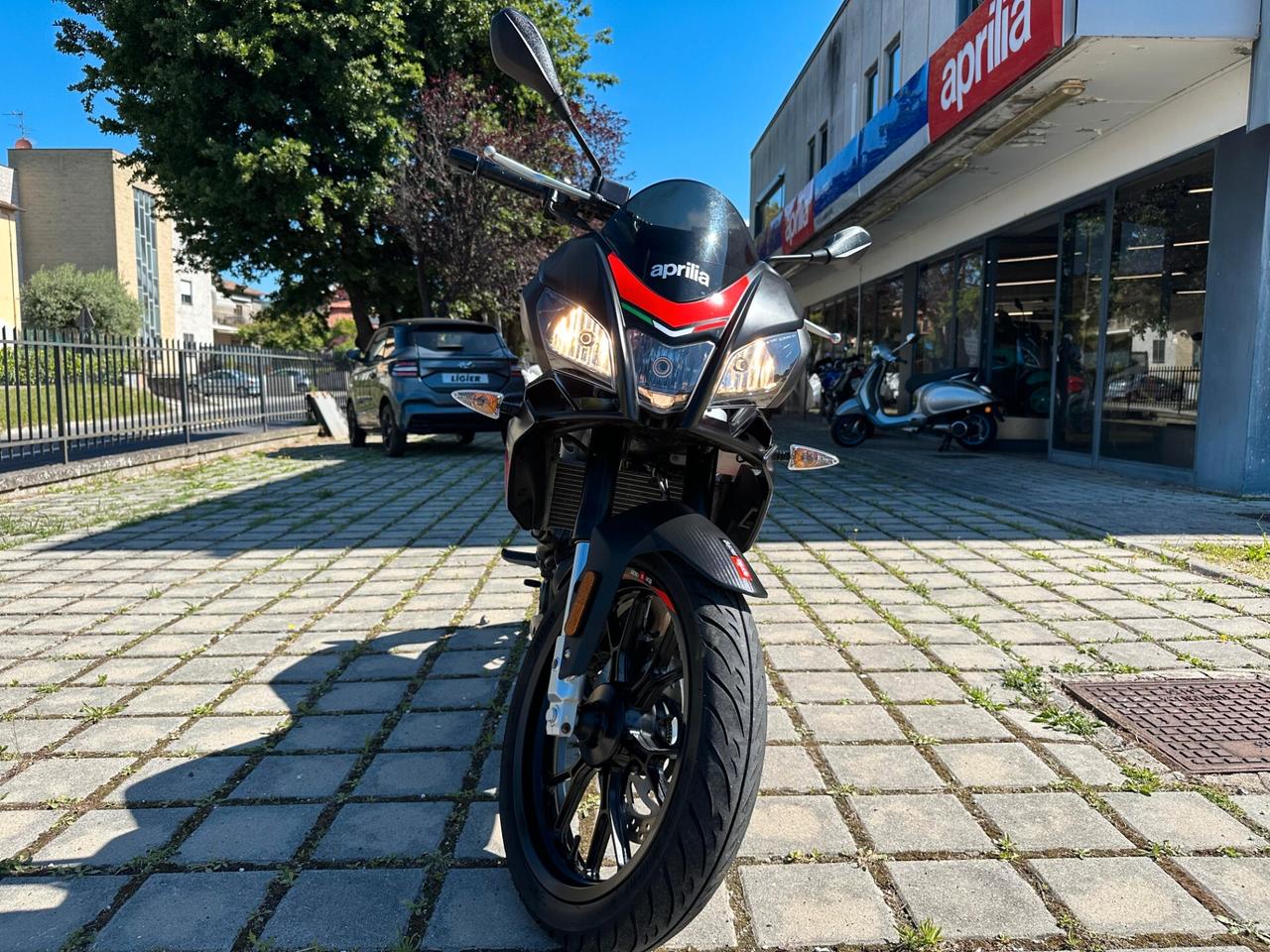 Aprilia Tuono 125 ABS E4