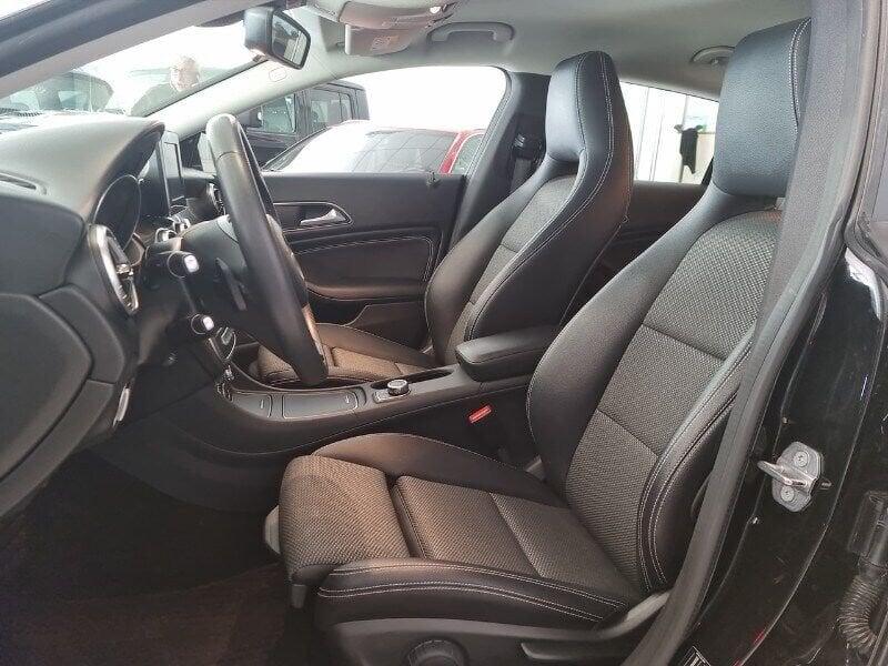 Mercedes-Benz CLA CLA 180 S.W. Business