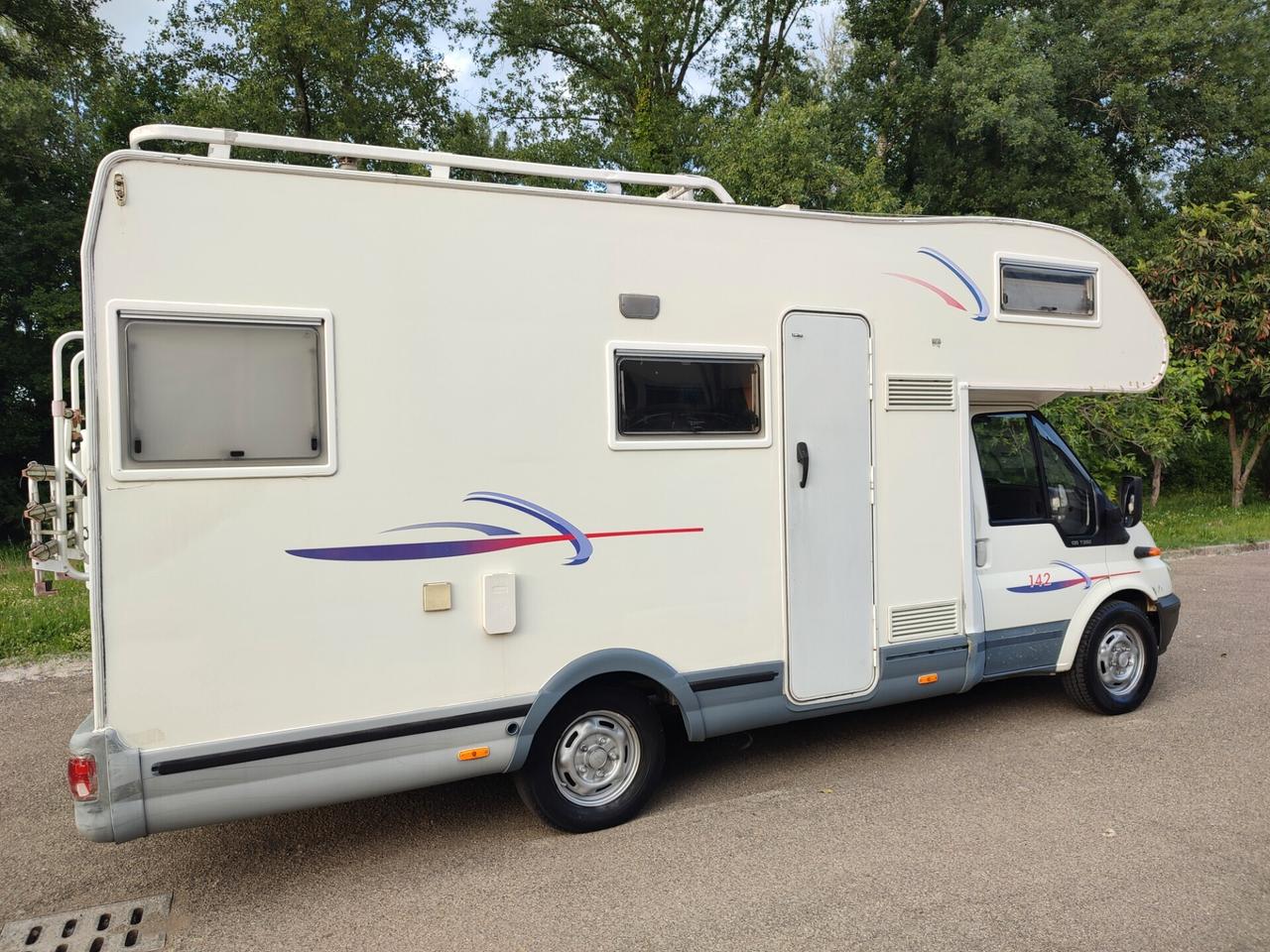 Ford TRANSIT CAMPER 6POSTI LETTO CHALLENGER