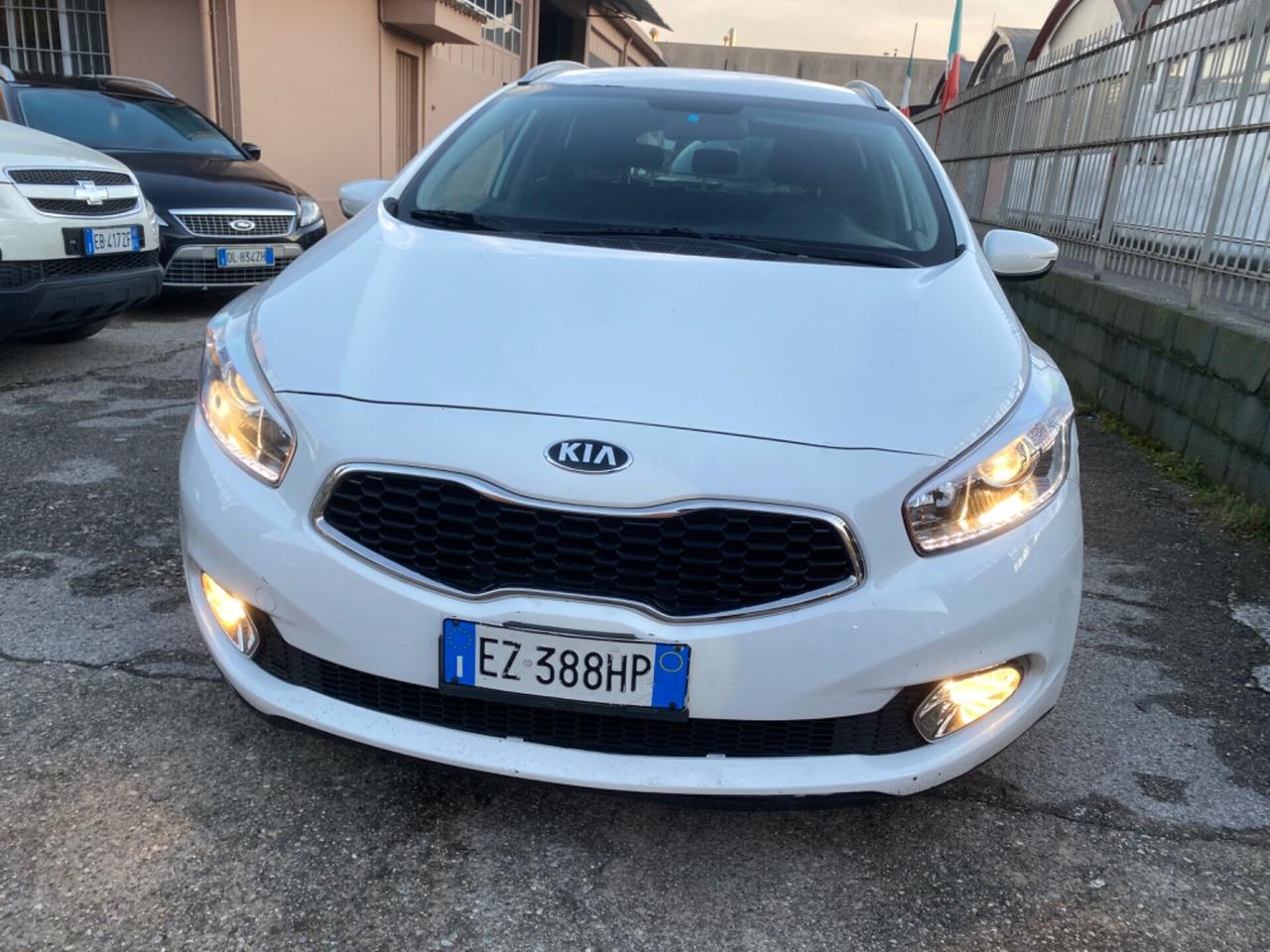 Kia cee'd 1.6 CRDi CV SW