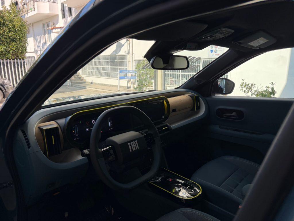 Fiat Grande Panda 1.2 Hybrid 110 CV S&S La Prima tua da €249,00