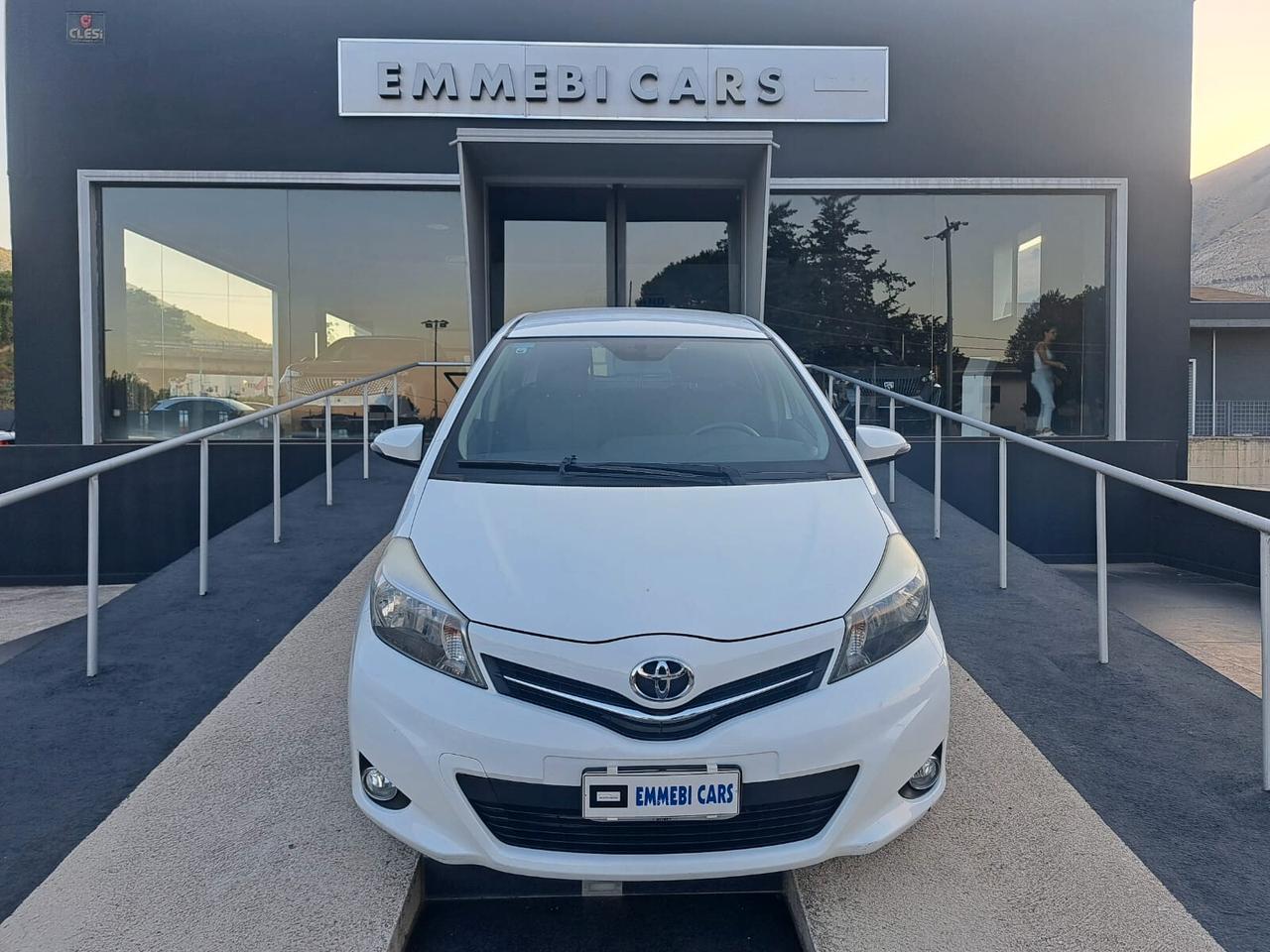 TOYOTA YARIS 1.4 DIESEL 90 CV 5 PORTE LOUNGE