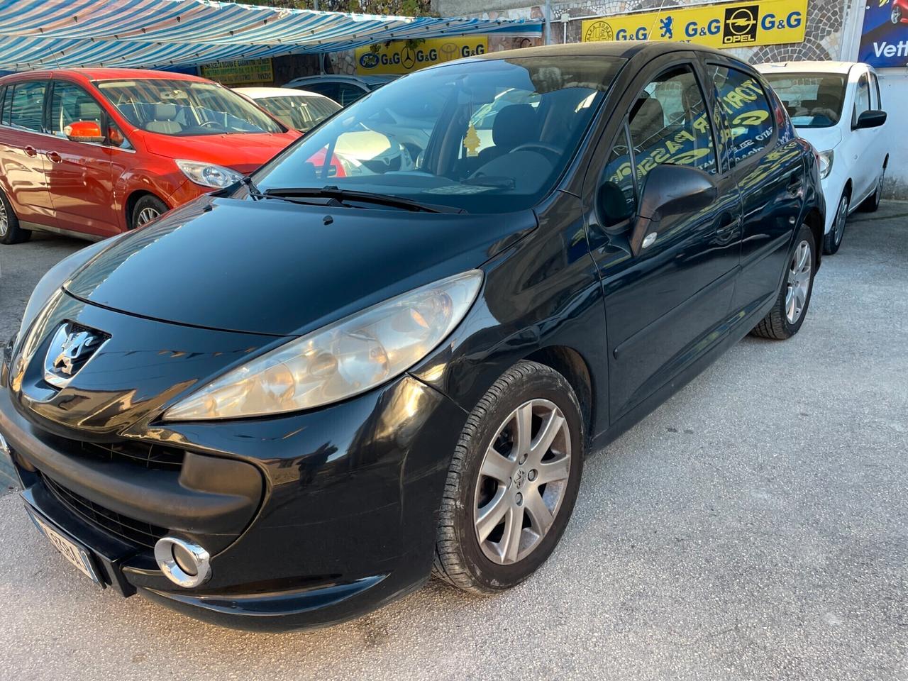Peugeot 207 1.6 HDi 90CV 5p. XS