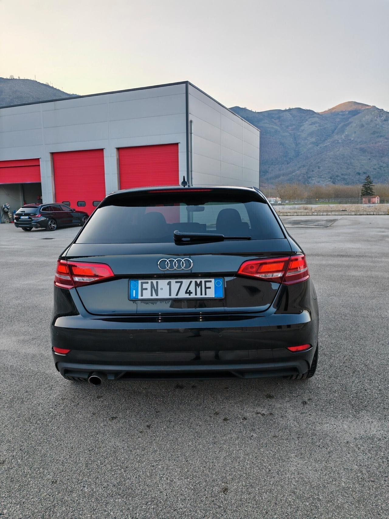 Audi A3 SPB 1.6 TDI 116 CV S tronic Sport