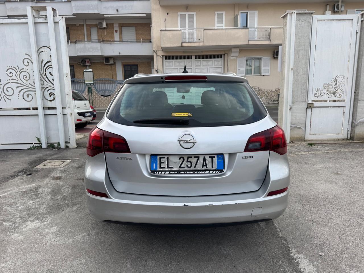 Opel Astra SW 1.7 DIESEL 125CV Sports Tourer Cosmo 2012