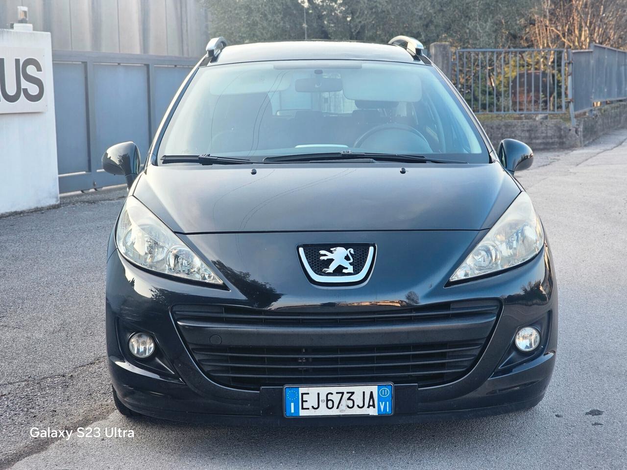 Peugeot 207 1.4 BENZ/GPL OK PER NEOPATENTATI ANO 07/2011