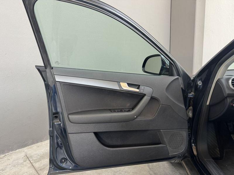 Audi A3 1.6 Attraction NEOPATENTATI UNIPROPRIETARIO