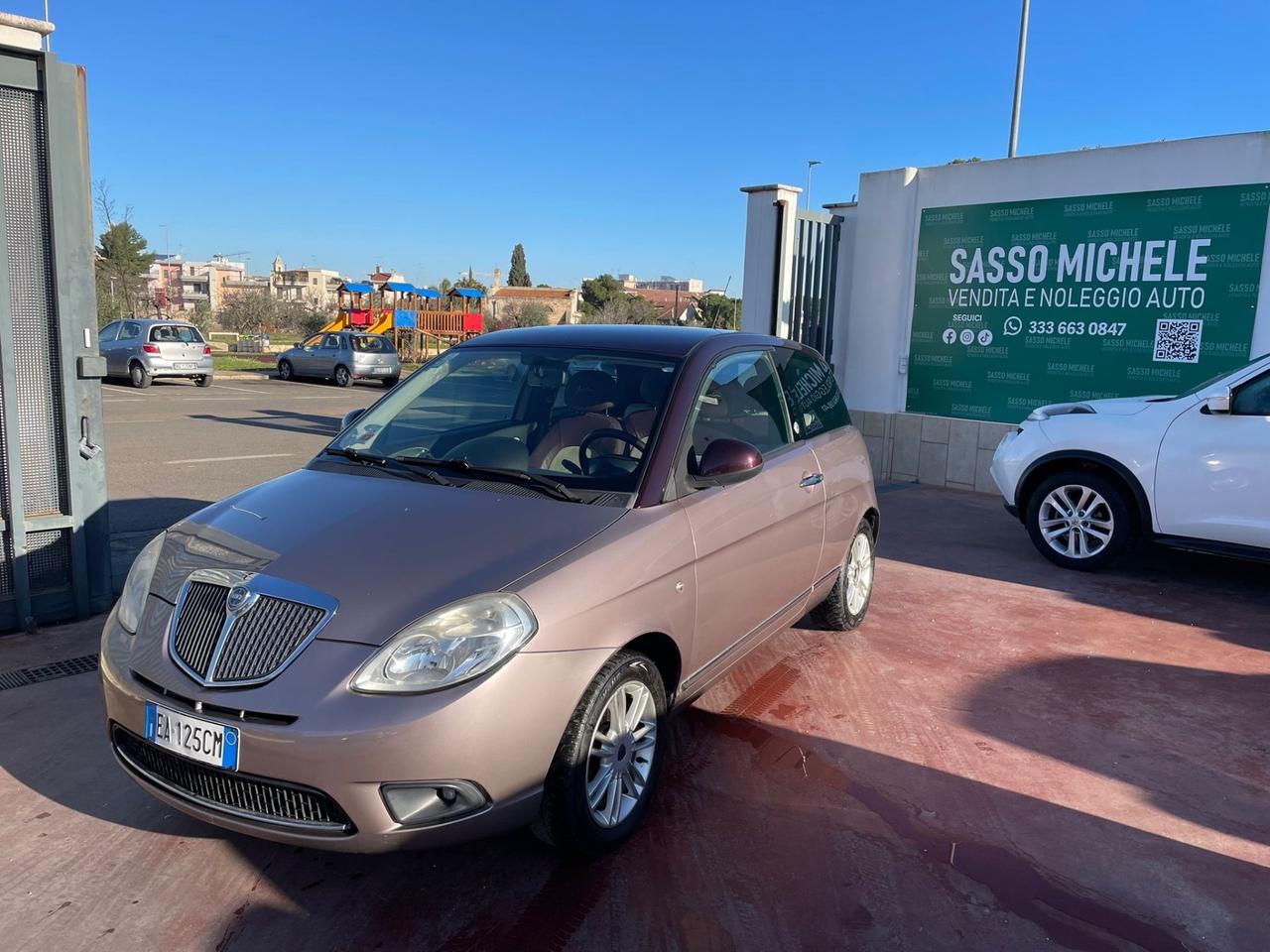 Lancia Ypsilon 1.4 Platino Ecochic GPL