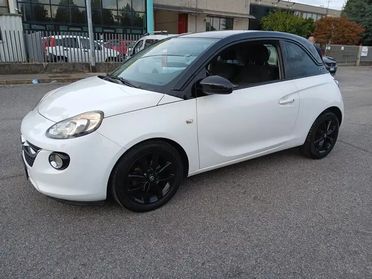 Opel Adam 1.2 70 CV