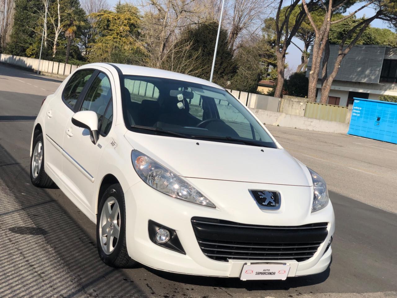 Peugeot 207 1.4 VTi 95CV 2010 Ok per neopatentati