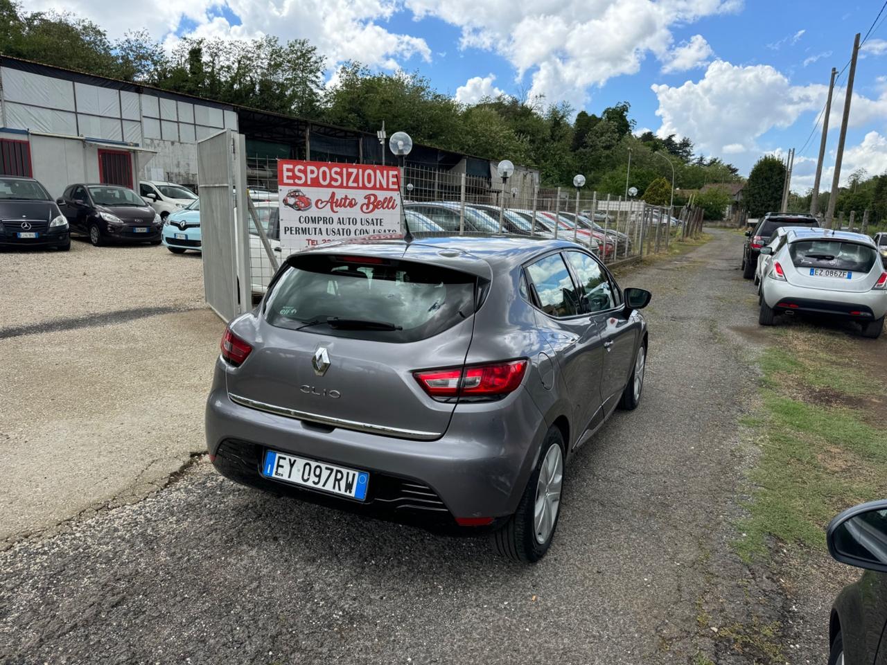 Renault Clio 1.2 75CV 5 porte Costume National NEOPATENTATI