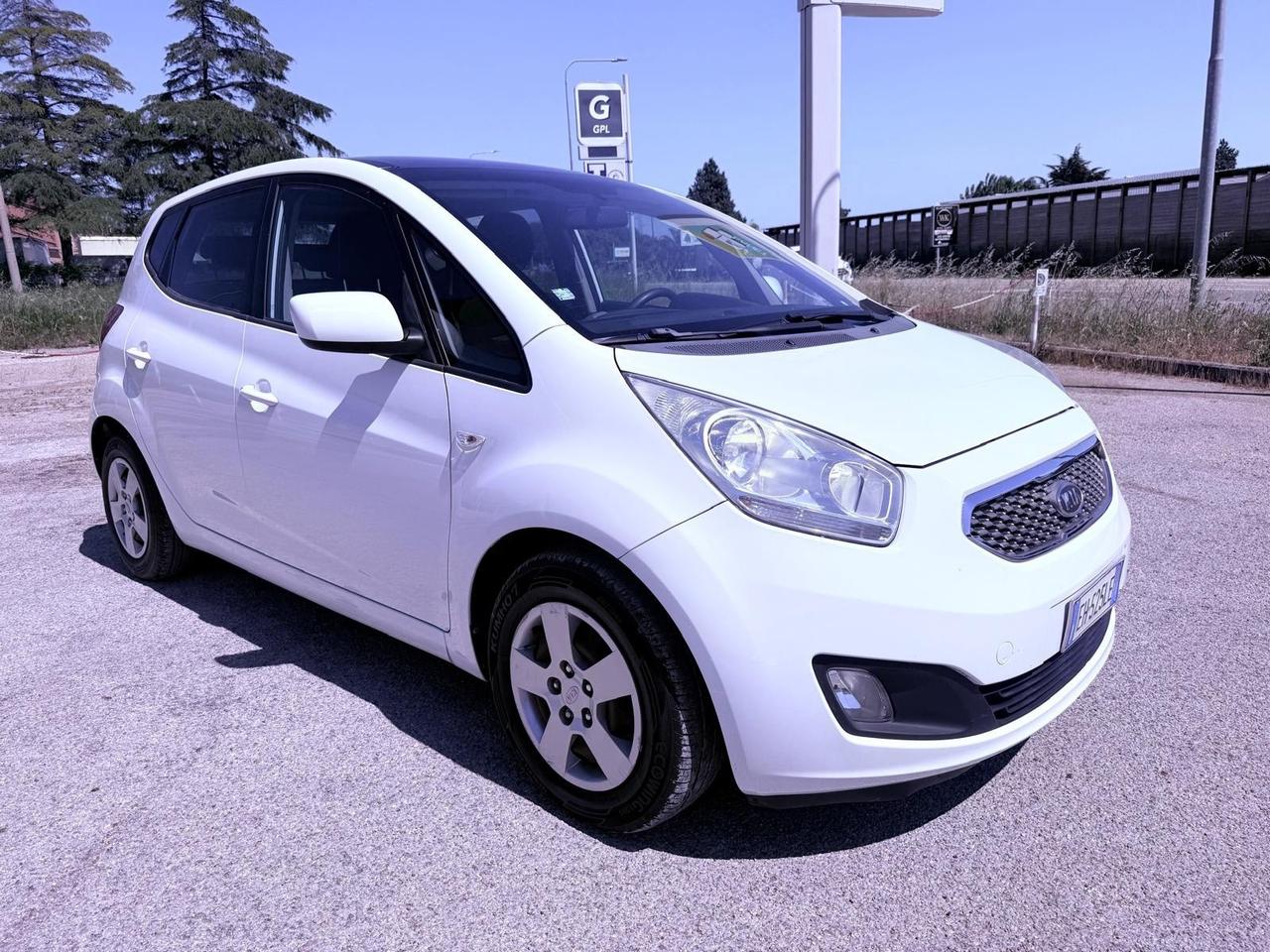 Kia Venga 1.4 CRDi 90CV Ok neopatentati