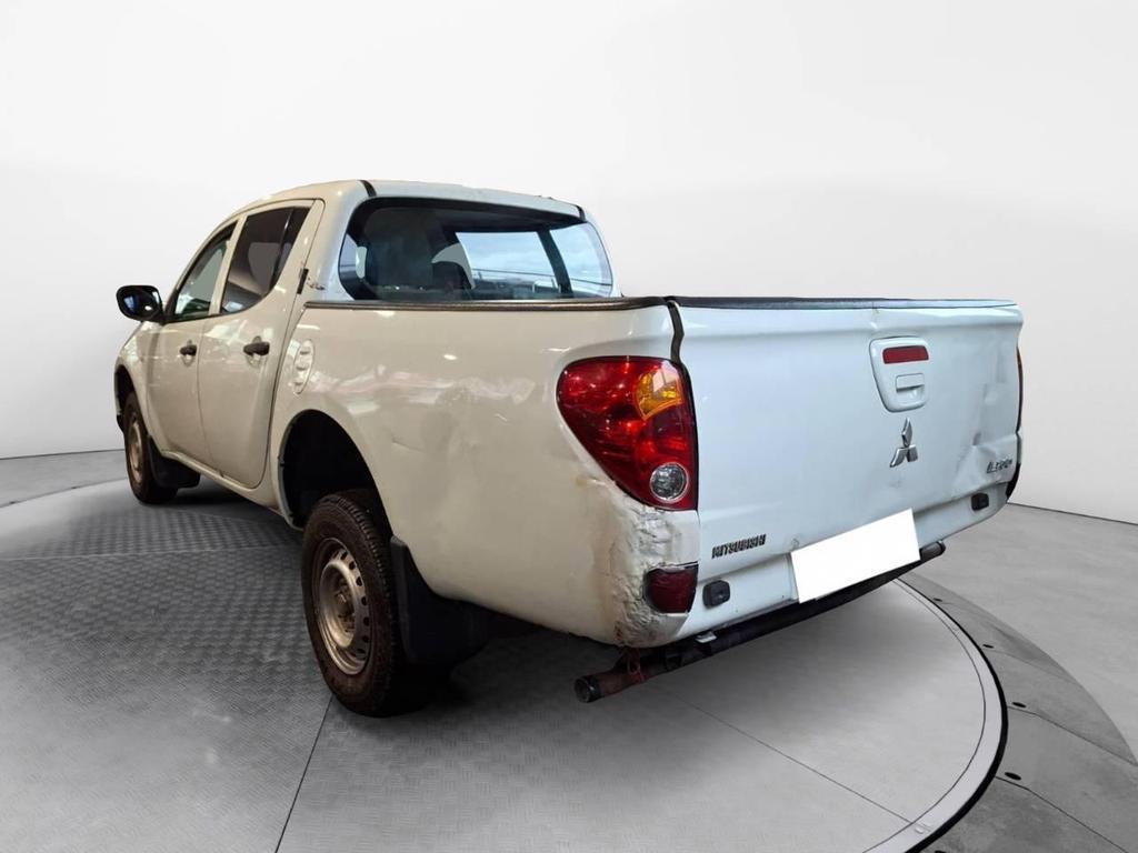 Mitsubishi L200 Double Cab 2.5 DI-D Invite Plus