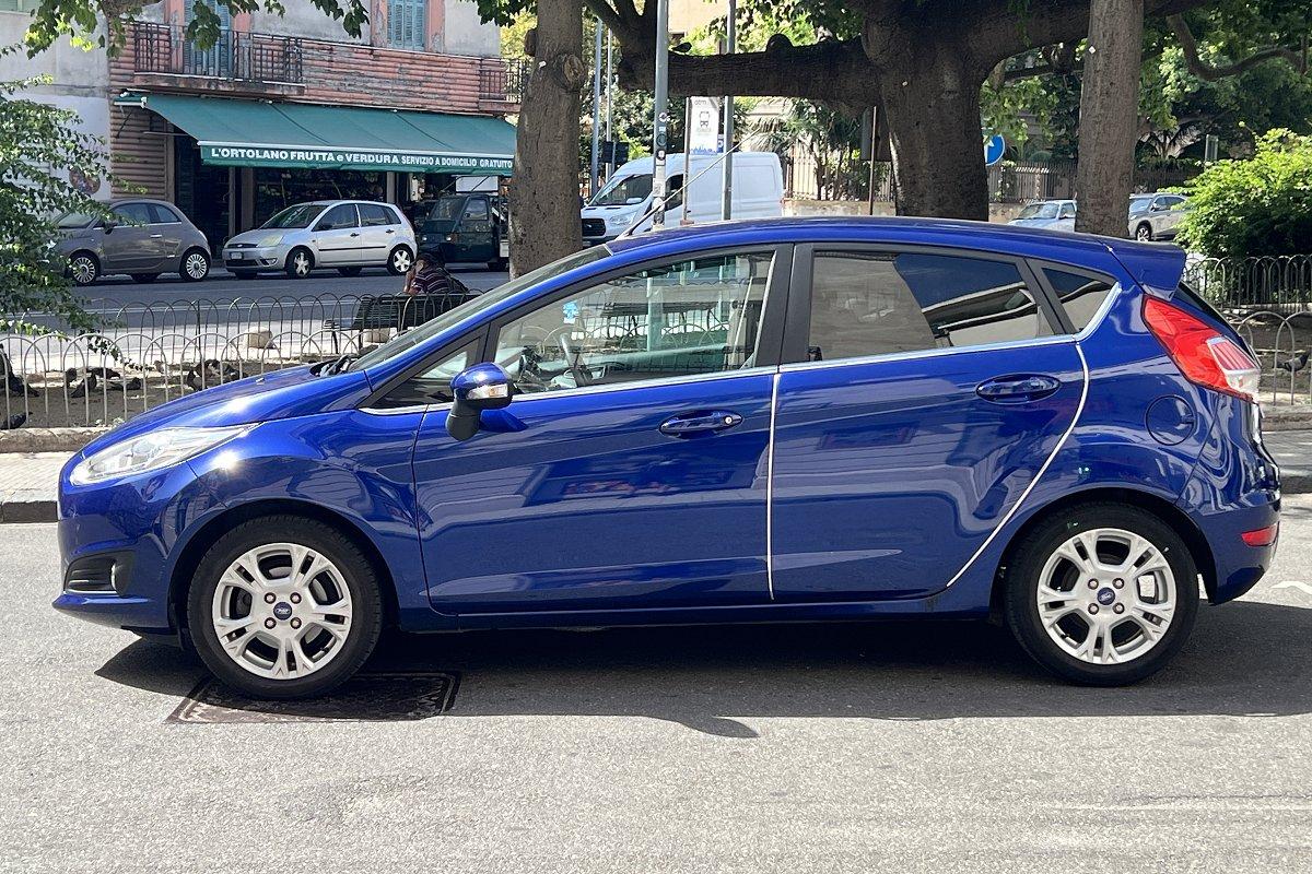 FORD Fiesta 1.5 TDCi 75CV 5 porte Titanium