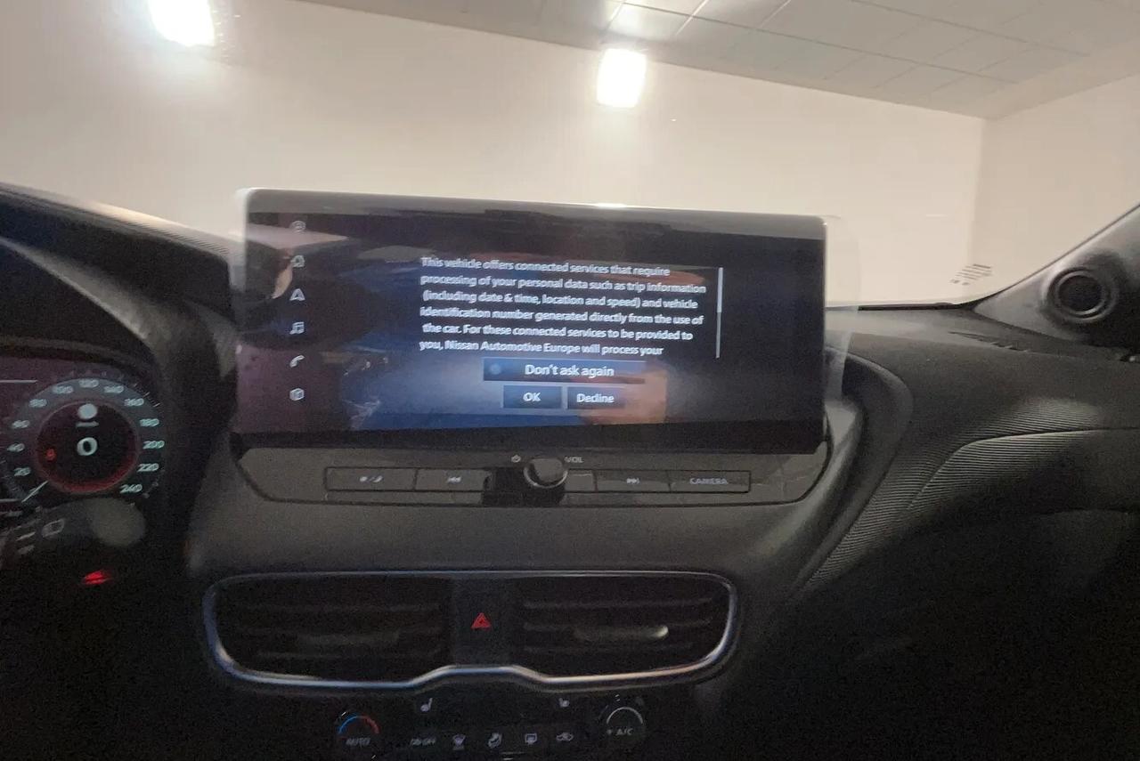 Nissan Juke 1.0 DIG-T 114 CV N-Connecta KM0