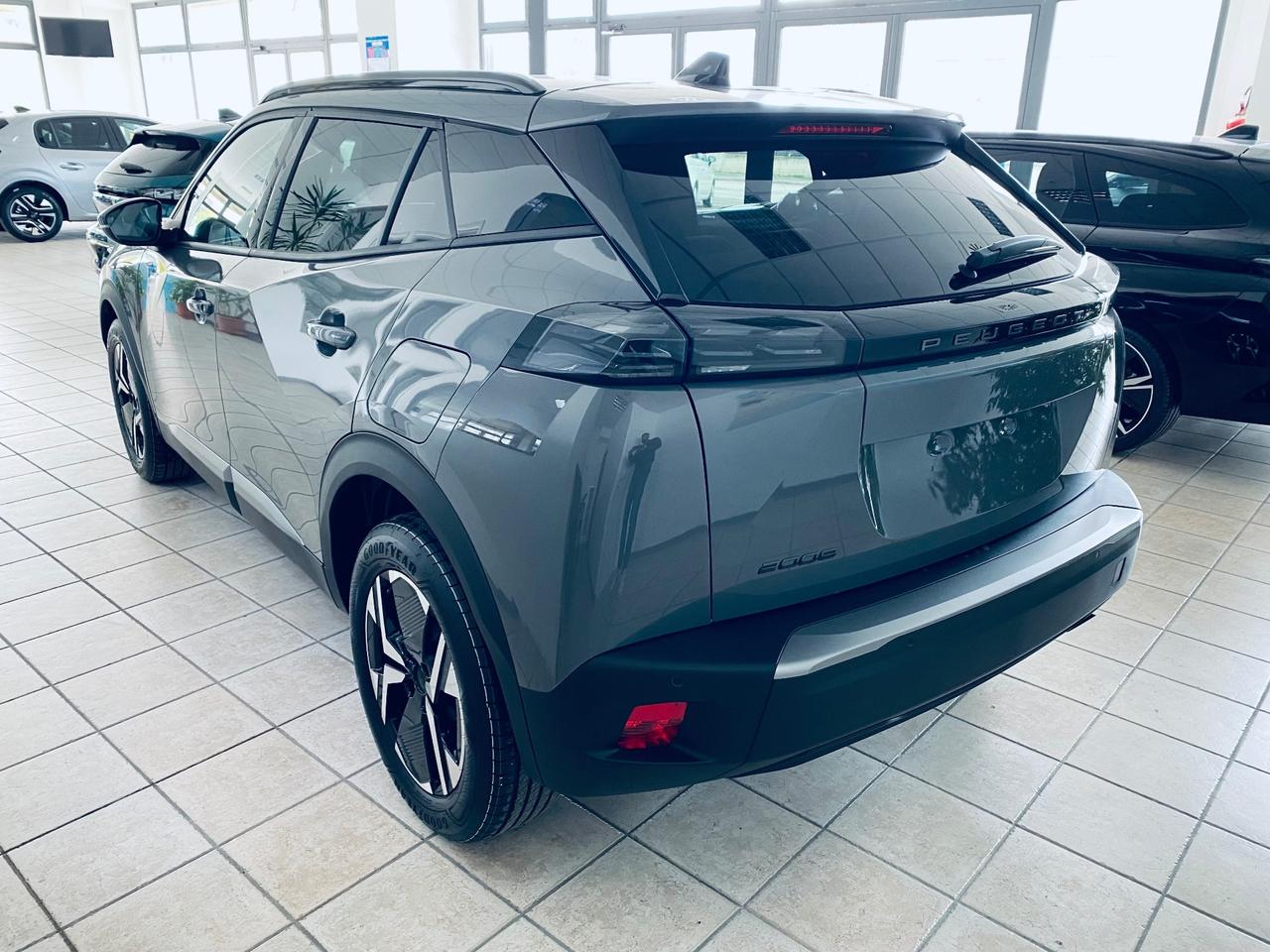 Peugeot 2008 Hybrid 145 Allure - NUOVO E KM ZERO