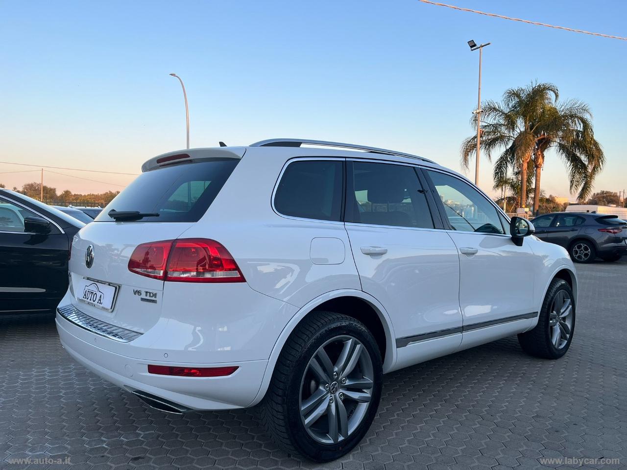 VOLKSWAGEN Touareg 3.0 TDI 204CV tip. BMT Executive