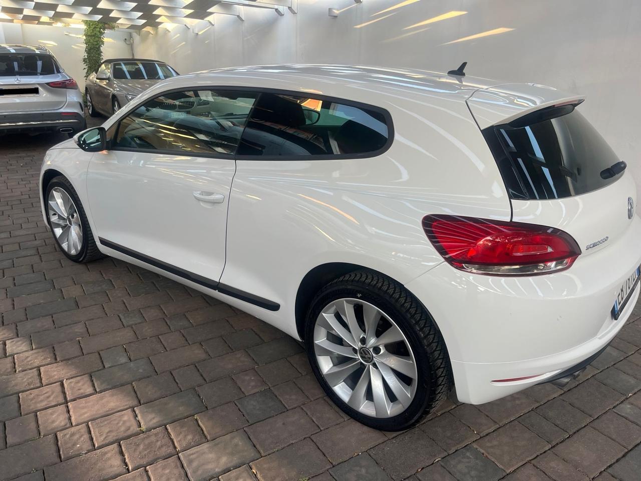 Volkswagen Scirocco 2.0 TDI 140CV DPF