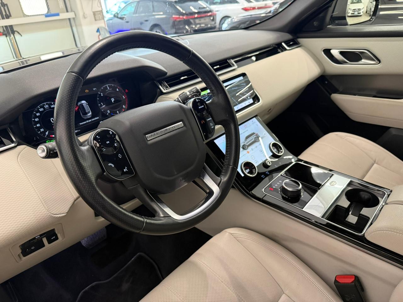 Land Rover Range Velar 2.0D I4 180 CV R-Dynamic S
