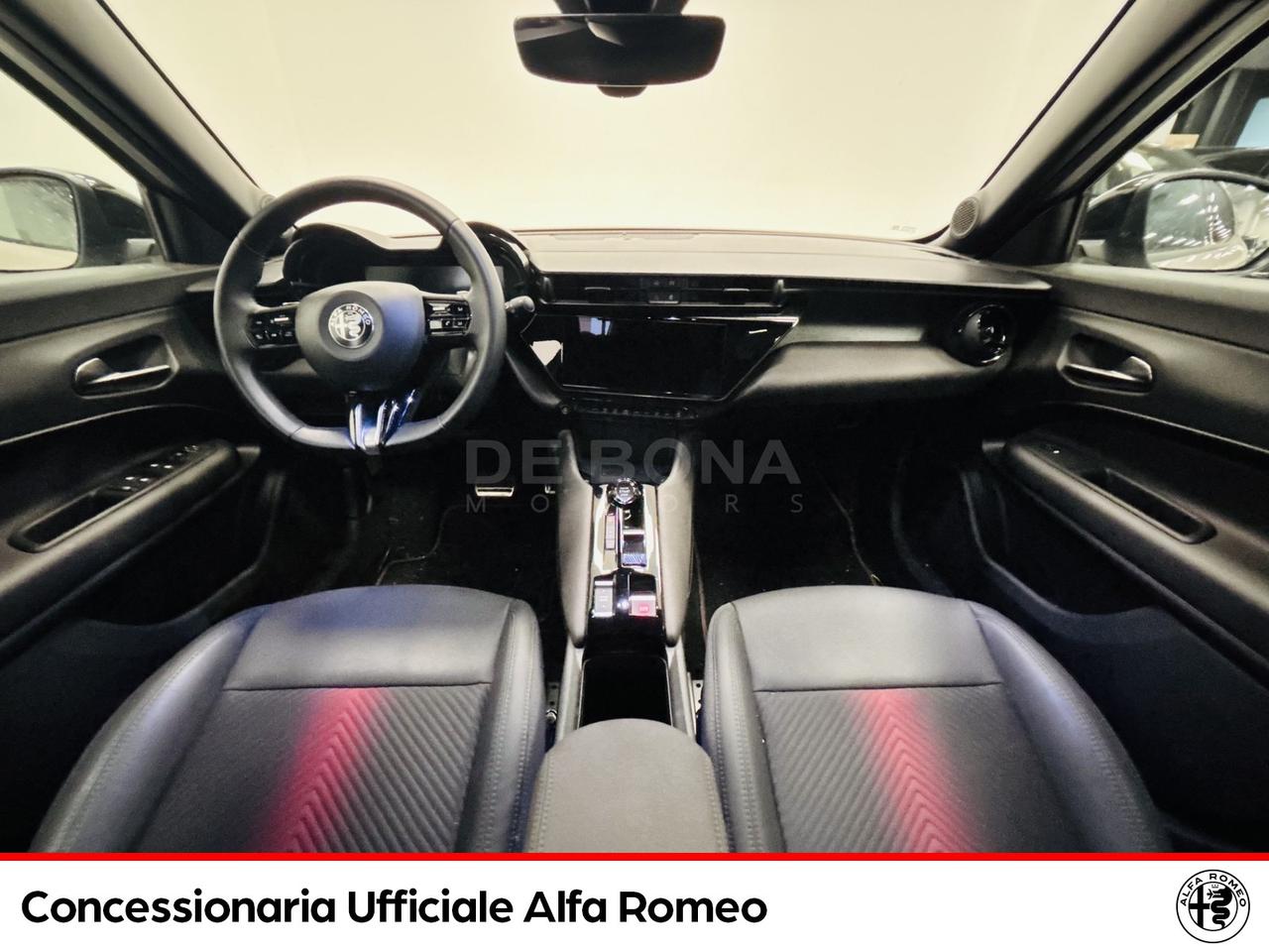 Alfa Romeo Junior 1.2 ibrida speciale 145cv edct6