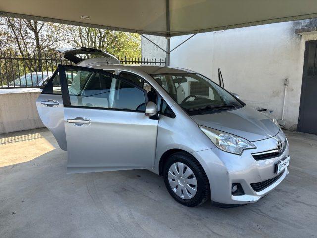 TOYOTA Verso-S 1.3 CVT Style AUTOMATICA NAVIGATORE E RETROCAMERA