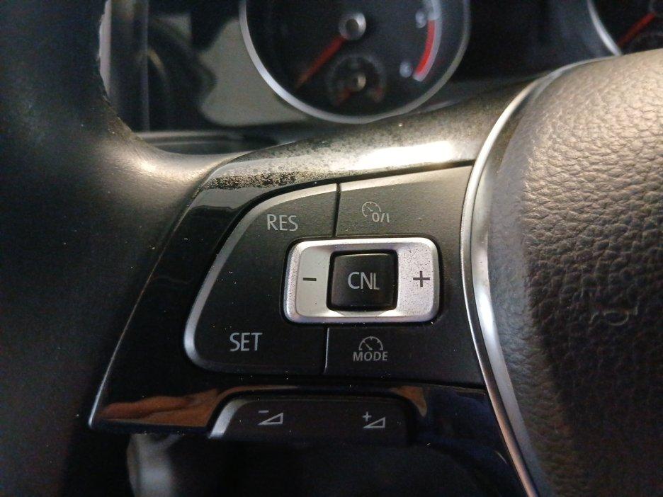 VOLKSWAGEN Golf 7ª serie - Golf 1.6 TDI 5p. Highline BlueMotion Technol