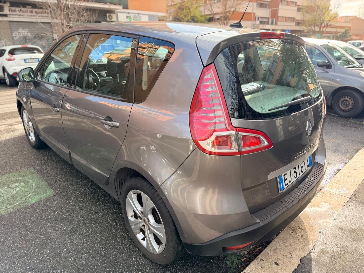 Renault Scenic Scénic 1.5 dCi EURO5