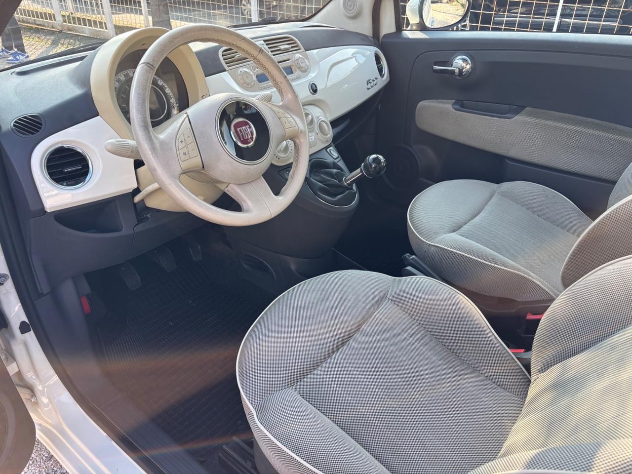 FIAT 500 1.2 BENZ LOUNGE SOLI 50.000KM