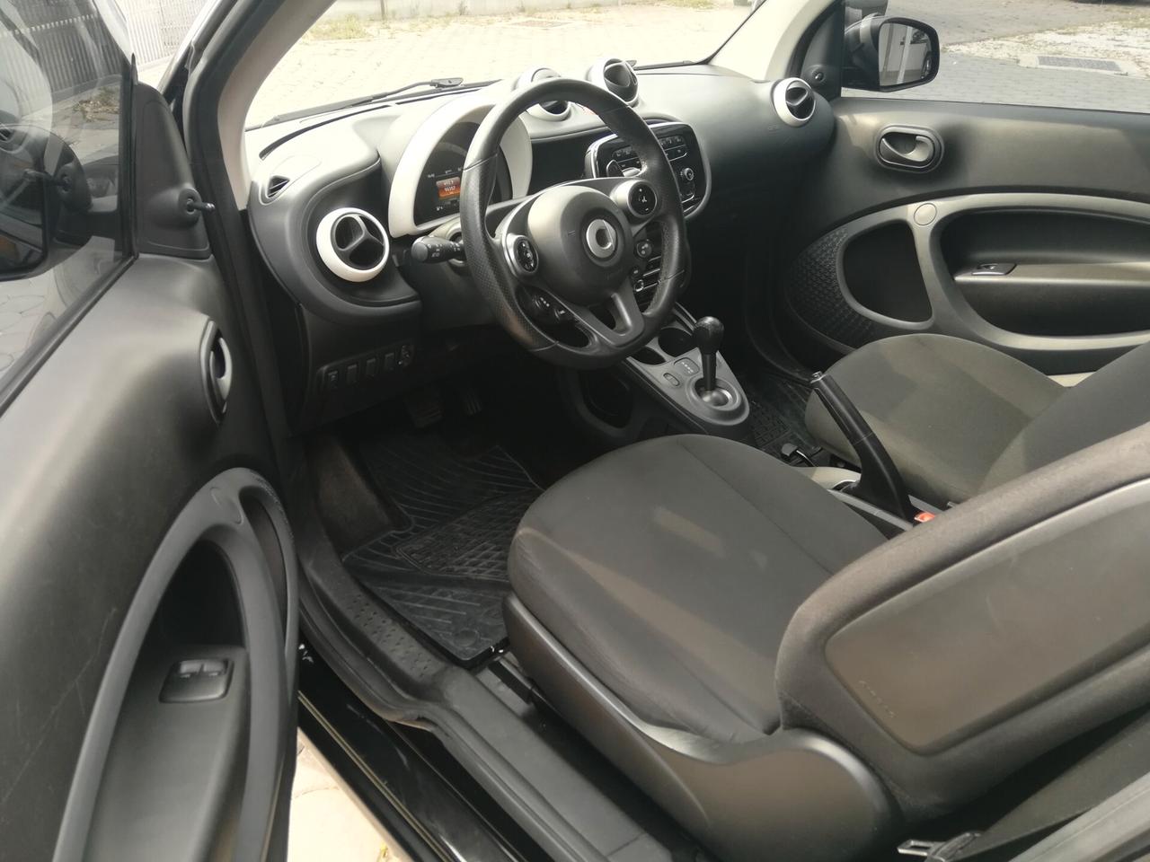 SMART - Fortwo - 70 1.0 twinamic Youngster - NEOPATENTATI - FINANZIABILE - PERMUTE