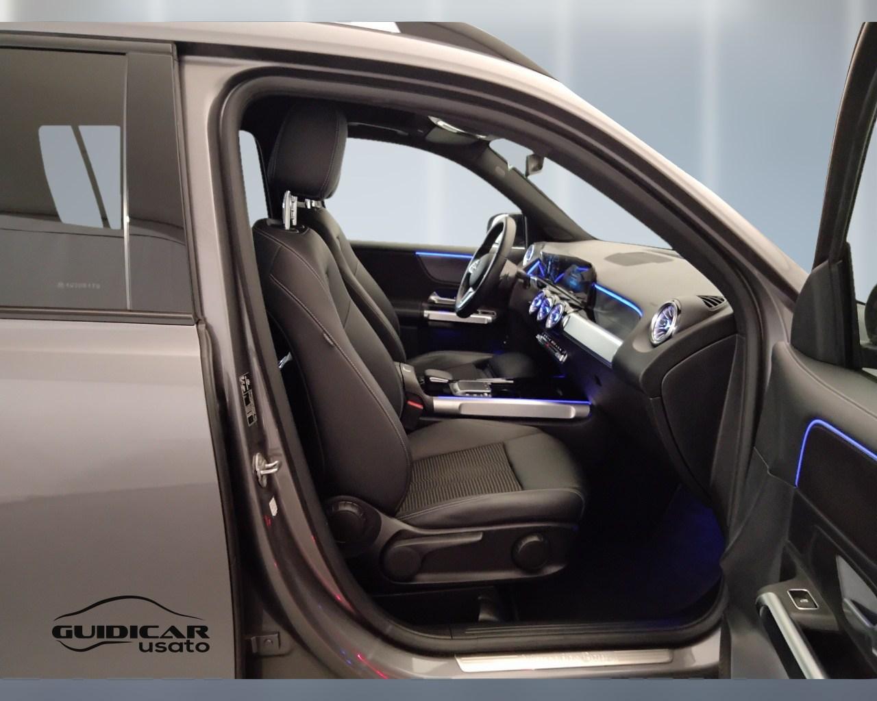 Mercedes-Benz GLB - X247 2019 - GLB 180 d Sport Plus auto