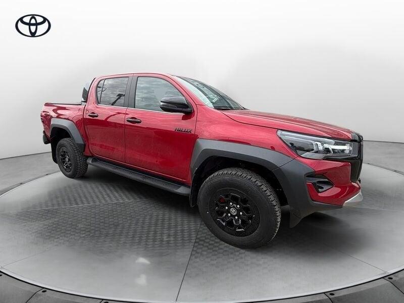 Toyota Hilux 2.8 D-4D A/T 4WD 4 porte Double Cab GR SPORT
