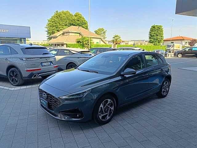 Hyundai i30 Berlina Mild Hybrid 1.0 TGDi 100cv DCT BUSINESS