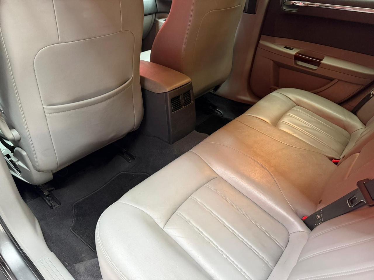 Chrysler 300C 3.0 V6 CRD cat DPF Sedan 218Cv