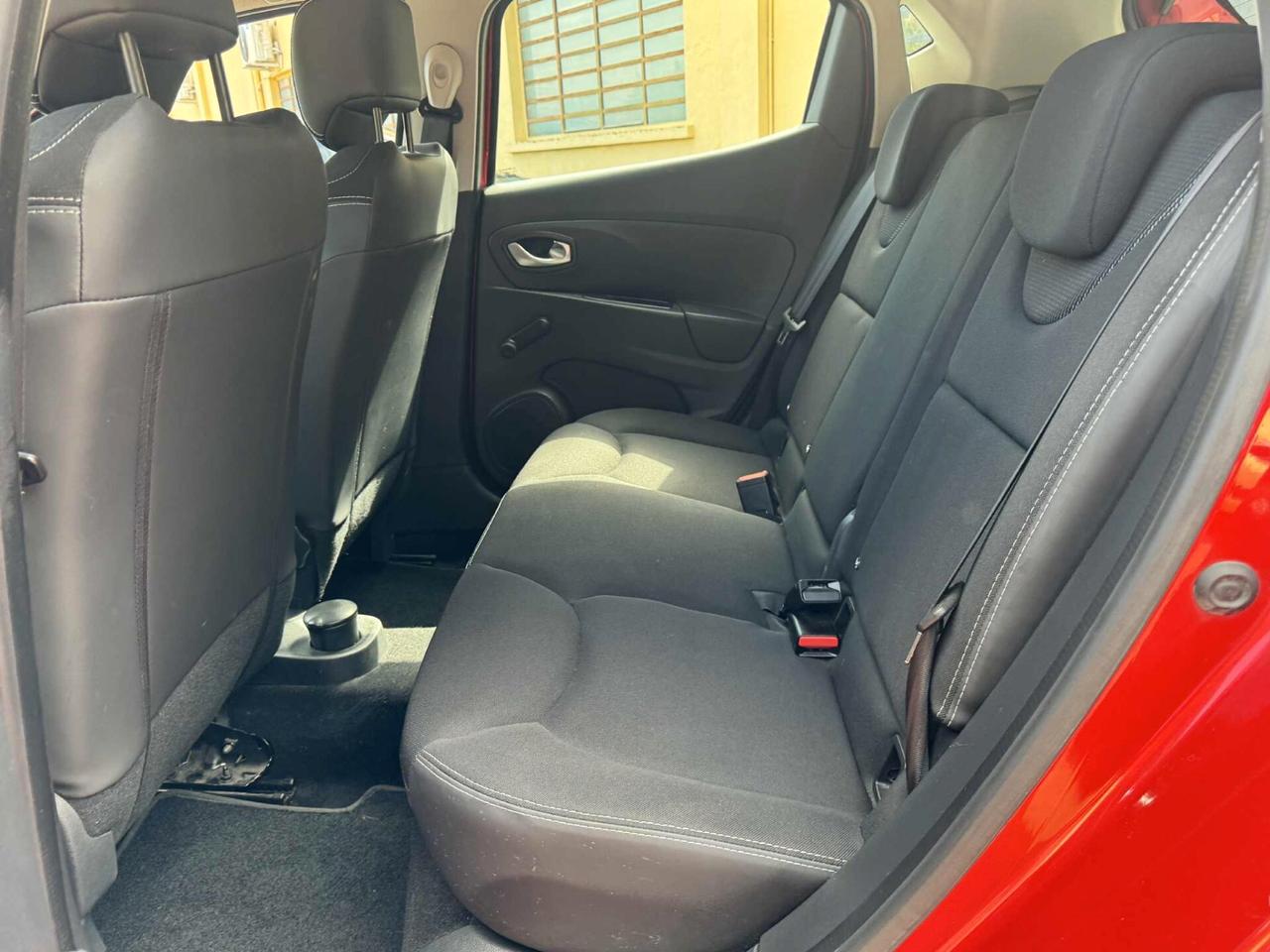 Renault Clio Anno 2016 1.5 Diesel 100.000 Km