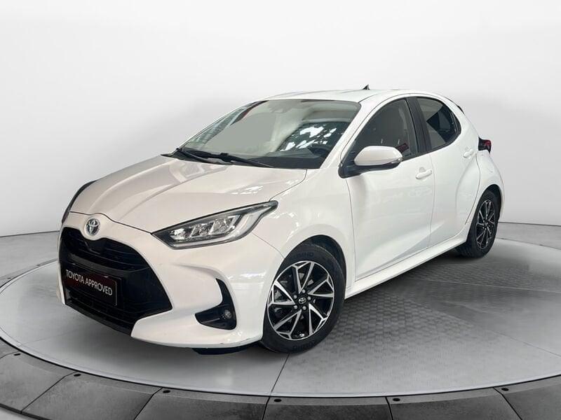 Toyota Yaris Hybrid Trend MY22