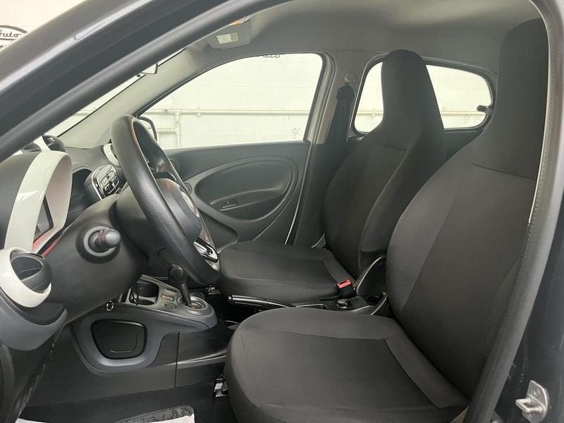 smart forfour 70 1.0 Passion TUA DA 150,00EURO AL MESE