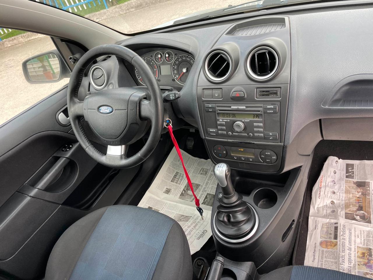 Ford Fiesta 1.4 TDCi 5p. Ghia